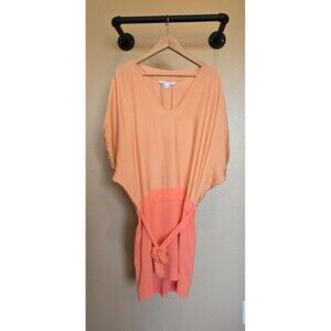 Diane‎ Von Furstenberg mid length dress in peach / orange short sleeve size 4